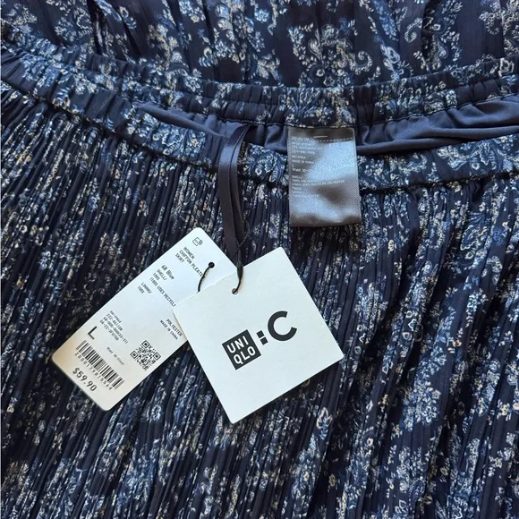 Uniqlo C Pleated Paisley Elastic Waist Skirt - Picture 3 of 11